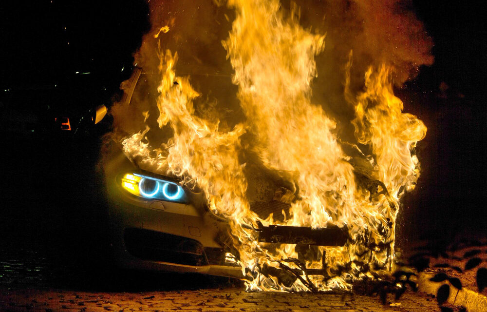 Az ügyész felgyújtott autója – Pásztor nem kommentálta, Nágel elítéli