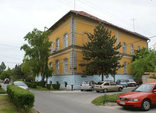 „A gondatlanság és felelőtlenség tragikus bizonyítéka az, ami a szabadkai iskolában történt”