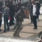 Tinédzser gyilkolt és túszul ejtett egy diákot az elitiskolában (videó)