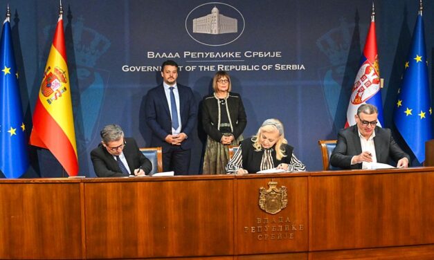 Aláírták a szerződést a palánkai Duna-híd építéséről