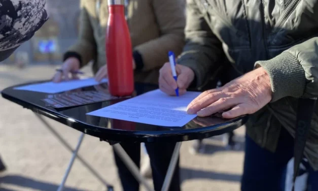 Szabadkán több mint 4500 aláírást gyűjtöttek össze az egyetemisták