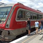 Miniszter: Emberi mulasztás miatt siklott ki mindkét vonat