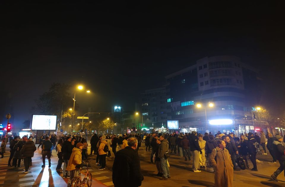 Útblokáddal emlékeztek a balesetben elhunyt taxisra Újvidéken