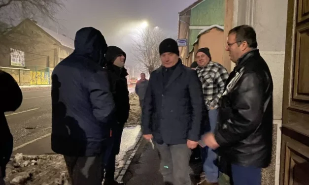 A DSHV egyes tagjai belső pártválasztást követelnek