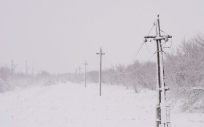 Leesett a hó, széthullik az ország
