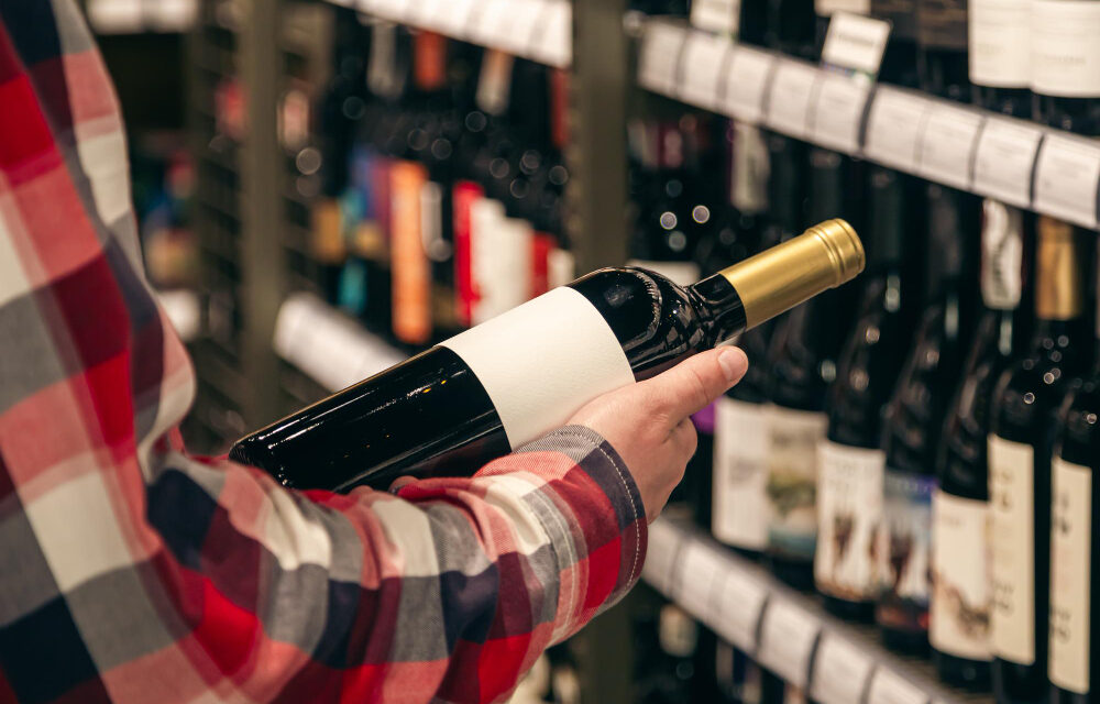 Térdzoknit, parfümöt, ékszert is vásároltak közpénzen