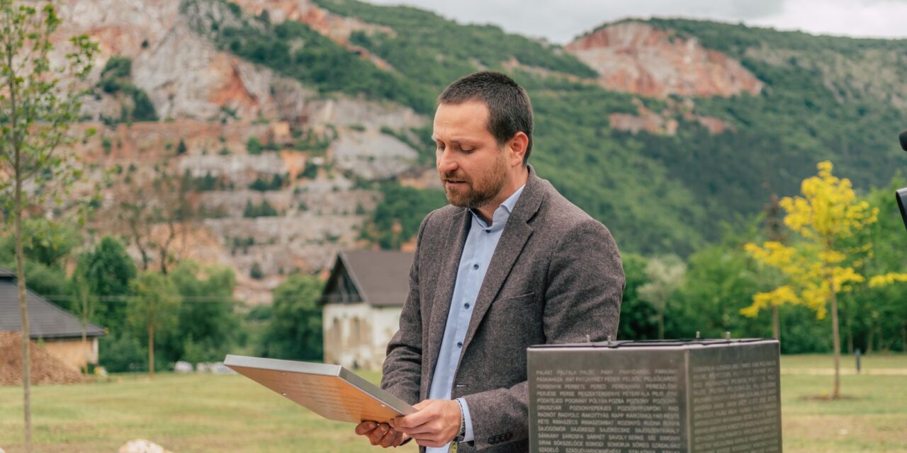 Szabadlábra került a Beneš-dekrétumok ellen tüntető felvidéki magyar politikus