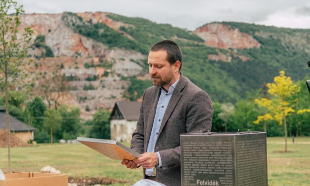 Szabadlábra került a Beneš-dekrétumok ellen tüntető felvidéki magyar politikus