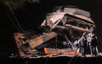 Újabb vonat siklott ki Spanyolországban Meghalt a mozdonyvezető, legalább 37 ember megsérült