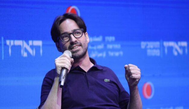 Szökésben Vučić volt tanácsadója