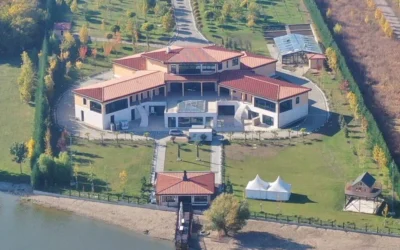 Üdüljön Novak Đoković luxusvillájában Szerény 15.000 euró egy éjszaka