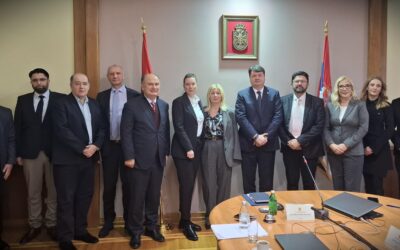 Petrov: „Független alkotmánybírókat kémcsőben lehetne létrehozni”