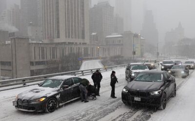 Már hét áldozata van az ítéletidőnek az Egyesült Államokban Kifosztották a boltok polcait, csaknem egymillió ember van áram nélkül