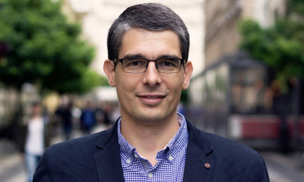 A petíció elindítása után feljelentést tettek maguk ellen