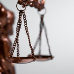 Döntött a Velencei Bizottság, sürgősen módosítani kell a Mrdić-féle törvényeket