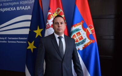 Ótott Róbert oktatási titkár nem fogadta a gimnazisták delegációját Nem volt előre egyeztetett időpontjuk, mondta a titkárnő