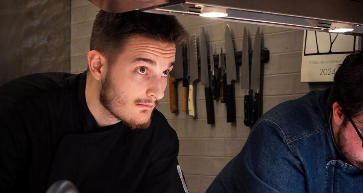 <span class="entry-title-primary">Fiatal vajdasági a szakács egy budapesti Michelin-ajánlott étteremben</span> <span class="entry-subtitle">Hogyan engedte át Sárközi Ákos a konyháját a vajdasági Szekeres Ádámnak?</span>