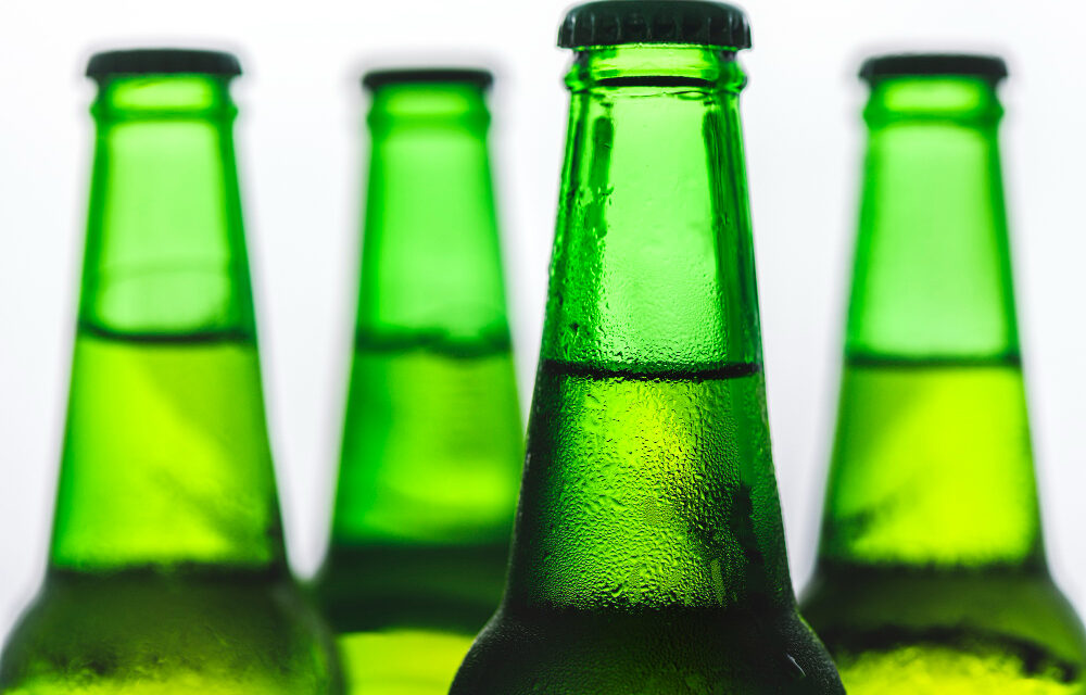 Több ezer dolgozót kirúg a Heineken, mert az egészségtudatos emberek nem vesznek elég sört