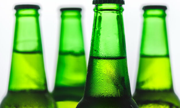 Több ezer dolgozót kirúg a Heineken, mert az egészségtudatos emberek nem vesznek elég sört