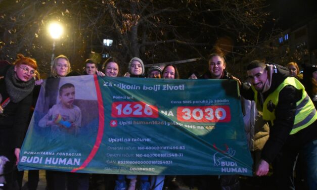 Jótékonysági séta Nikoláért és Katarináért