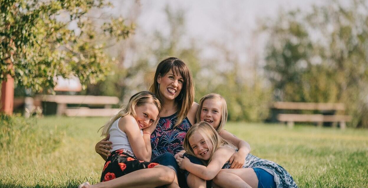 Az egészséges gyep titka: Részletes útmutató a fűfelület gondozásához