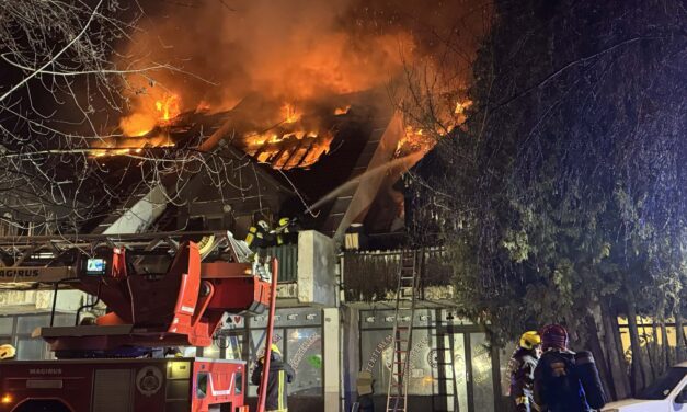 Leégett egy munkásszálló Budakeszin