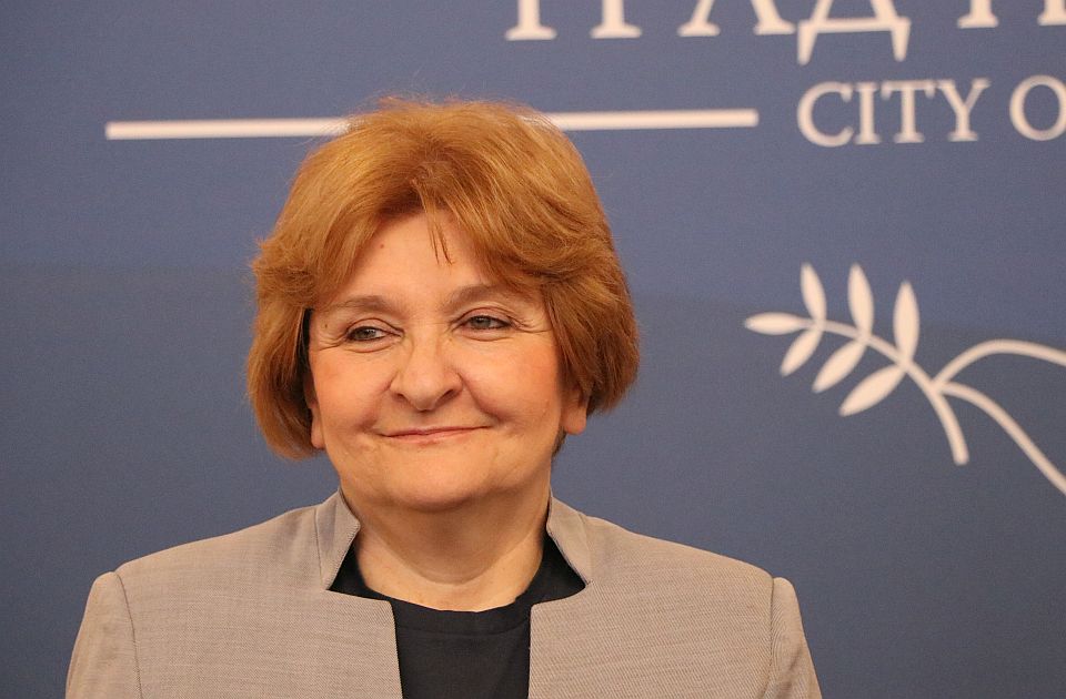 A volt miniszter mozgalmat alapított