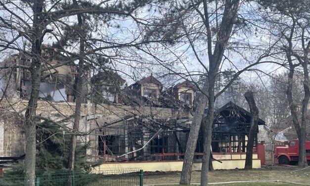 A Kisvendéglőben történt tűzeset kivizsgálását követeli a párt