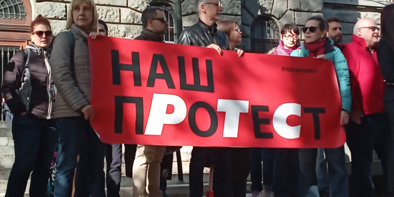 Tiltakoznak a dolgozók a köztévé új igazgatója ellen