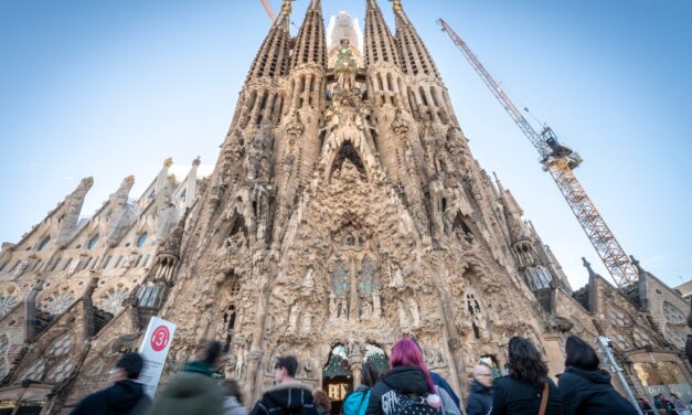 Elérte végleges magasságát a Sagrada Família