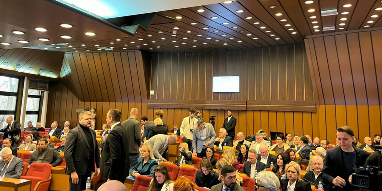 Nem akartak tárgyalni a rendőri brutalitás elítéléséről szóló deklarációról