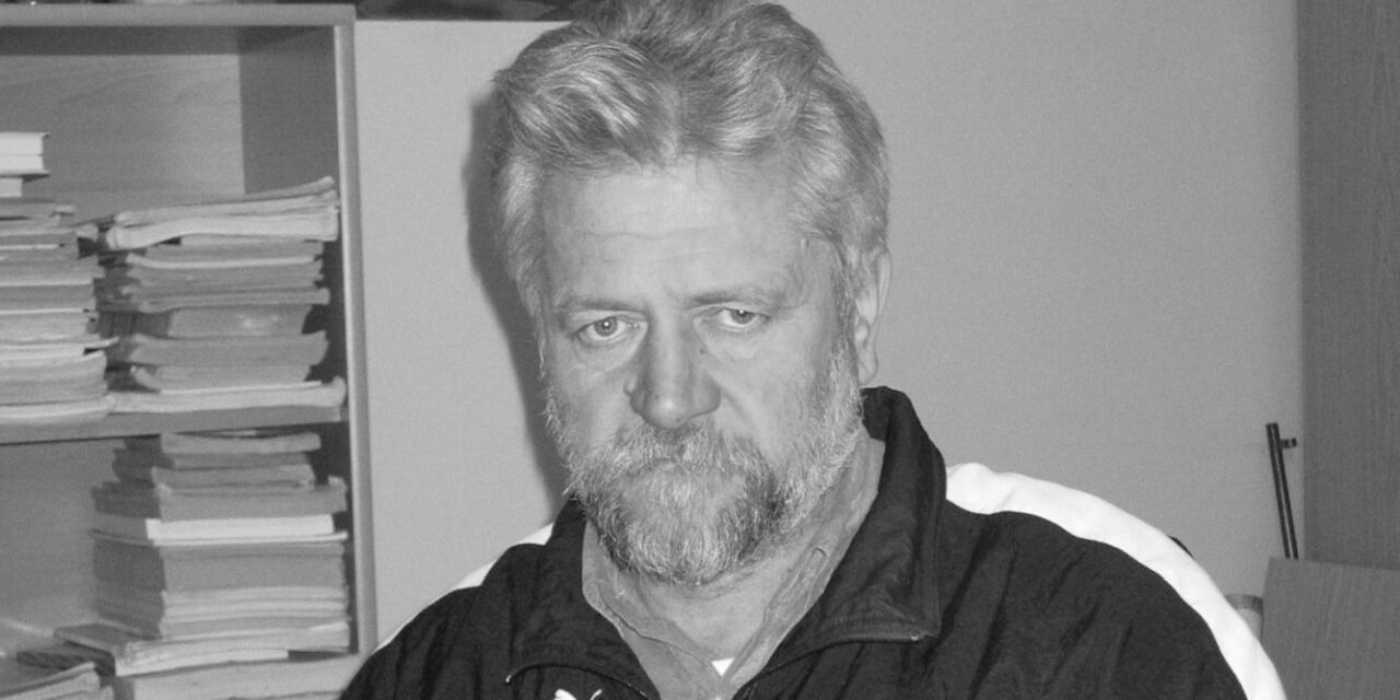 <span class="entry-title-primary">Aki a virágot (is) szerette</span> <span class="entry-subtitle">In memoriam Kovács Tibor</span>