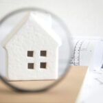 Éjfélkor lejár az épületek nyilvántartásba vételének határideje