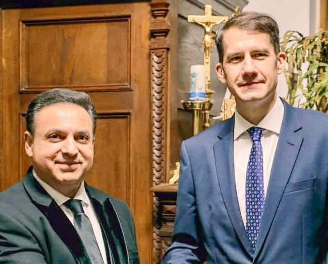 Újvidéken és Zentán is koncertezik Mága Zoltán