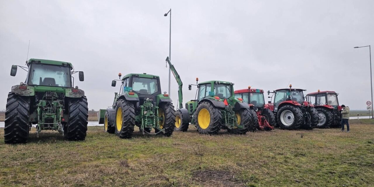 Országszerte kivonultak a traktorok az utakra, ezek a gazdák követelései