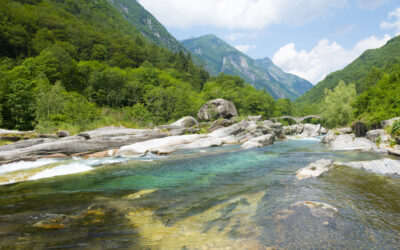Jönnek a munkaszüneti napok, akár egy hét szabadságra is elmehet