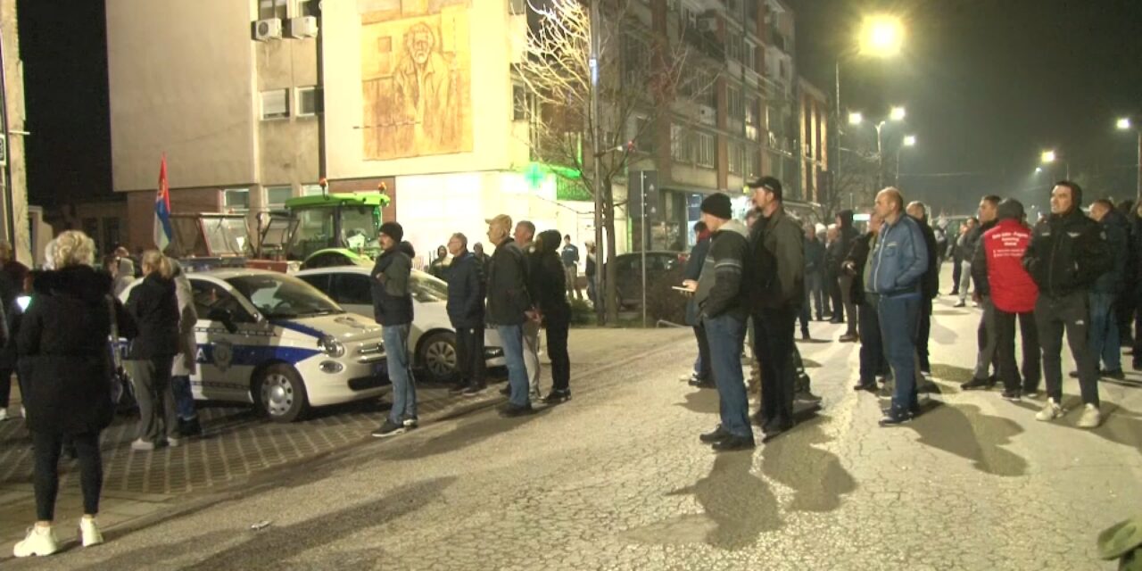 <span class="entry-title-primary">Incidensek a gazdatüntetéseken</span> <span class="entry-subtitle">Több személyt őrizetbe vettek, néhányan megsérültek</span>