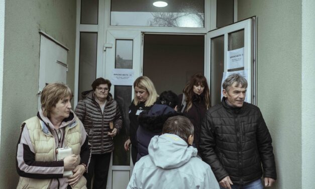 Kúlán 11 óráig a polgárok több, mint egynegyede szavazott