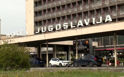 A Milenijum Team a Hotel Jugoslavija megvásárlásáról szóló cikk miatt perel Az ilyen eljárások megfélemlítő hatással lehetnek a médiára, és korlátozhatják a szabad tájékoztatást