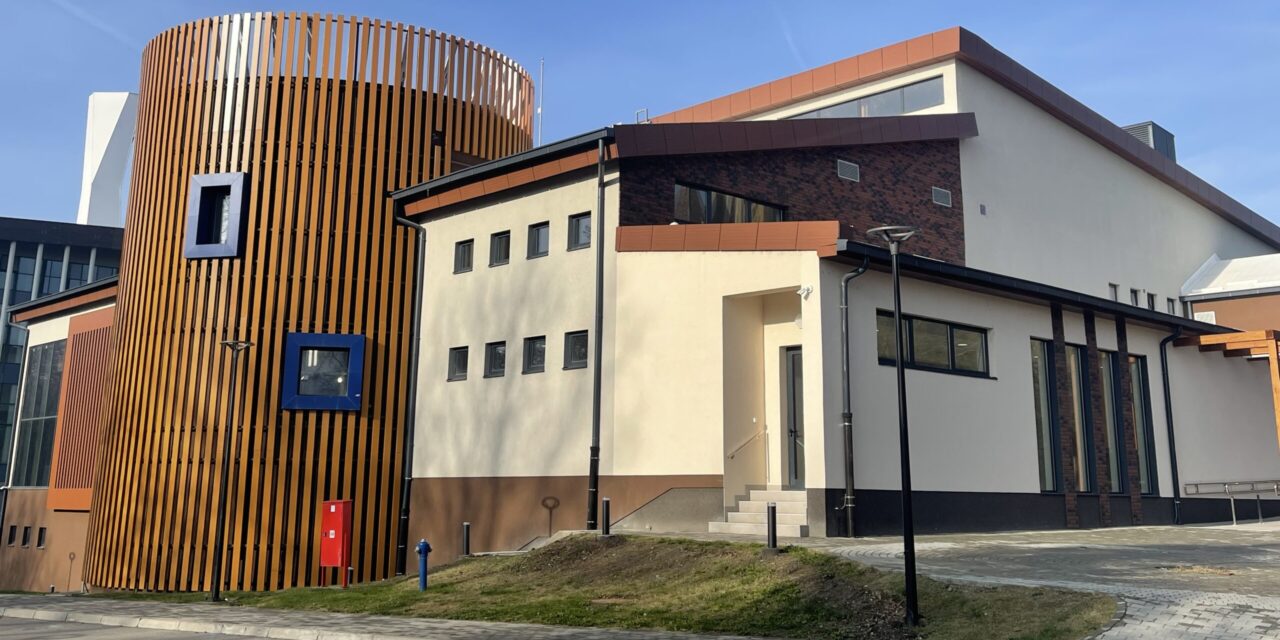 Medencetisztító robotot vásárol Topolya község