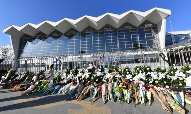 Csak a felelősök felelősségre vonása után épülhet emlékmű?