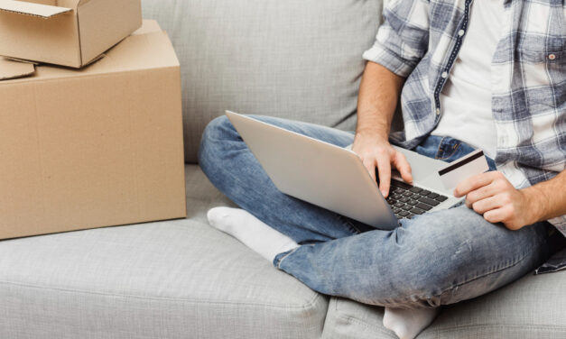 Több mint 110 millió internetes vásárlás volt tavaly