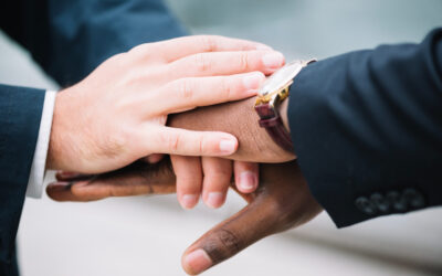 A hízelgés és a nyalizás nevelésbeli hibaként öröklődik