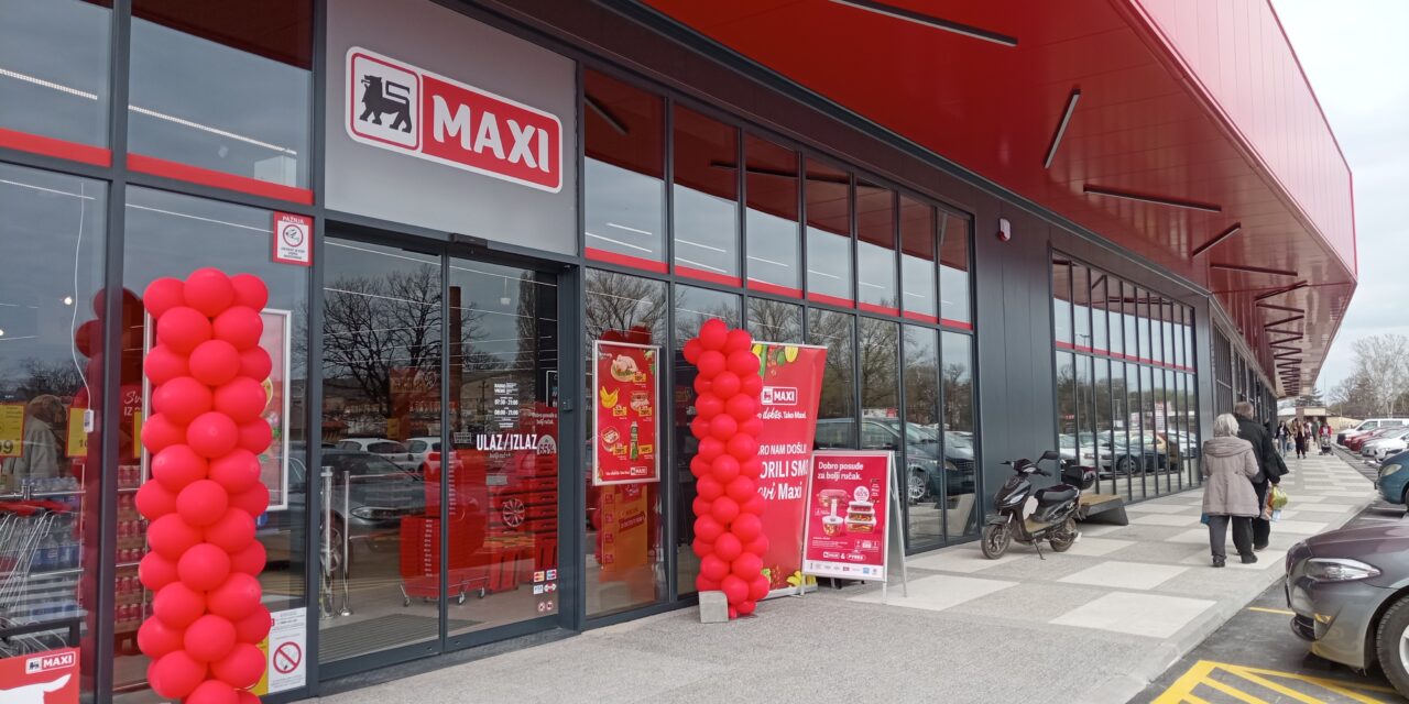 Néhány üzlet már megnyitott Óbecse új bevásárlóközpontjában