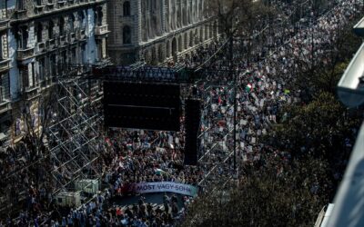 Ennyien hallgatták a helyszínen Magyar Pétert és Orbán Viktort
