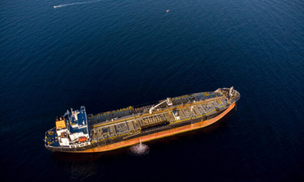 Az USA enyhítette az orosz olajra vonatkozó szankciókat