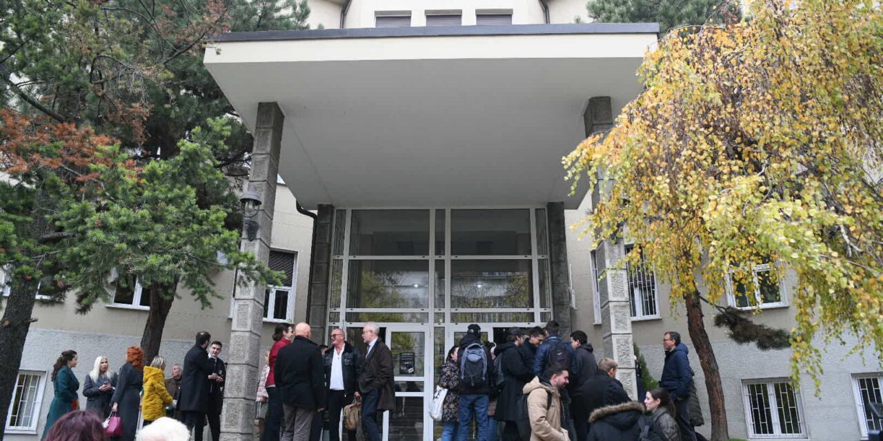 Lemondott a Belgrádi Orvostudományi Kar dékánja