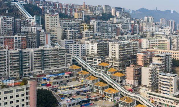 A kínaiak megépítették a világ leghosszabb mozgólépcsőjét