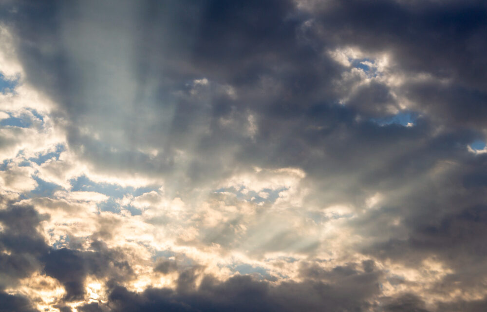 Szikrázó napsütés nem lesz, még majáliskor sem…