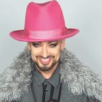 A legendás Boy George is versenyezni fog az Eurovízión
